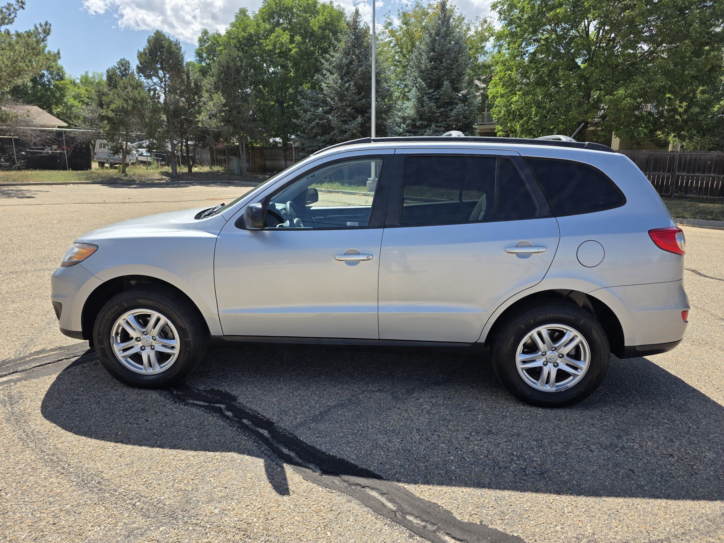 hyundai santa fe 2010 5NMSGDAB2AH367463 image hyundai santa fe 2010 5NMSGDAB2AH367463 image